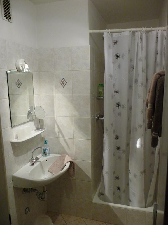 Hotel-Garni-Sonnenlay Бернкастел-Кюс Стая снимка