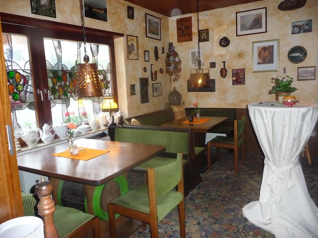Hotel-Garni-Sonnenlay Бернкастел-Кюс Екстериор снимка