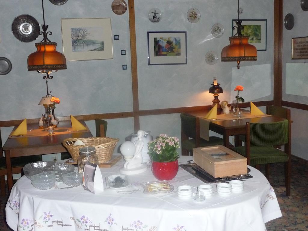 Hotel-Garni-Sonnenlay Бернкастел-Кюс Екстериор снимка