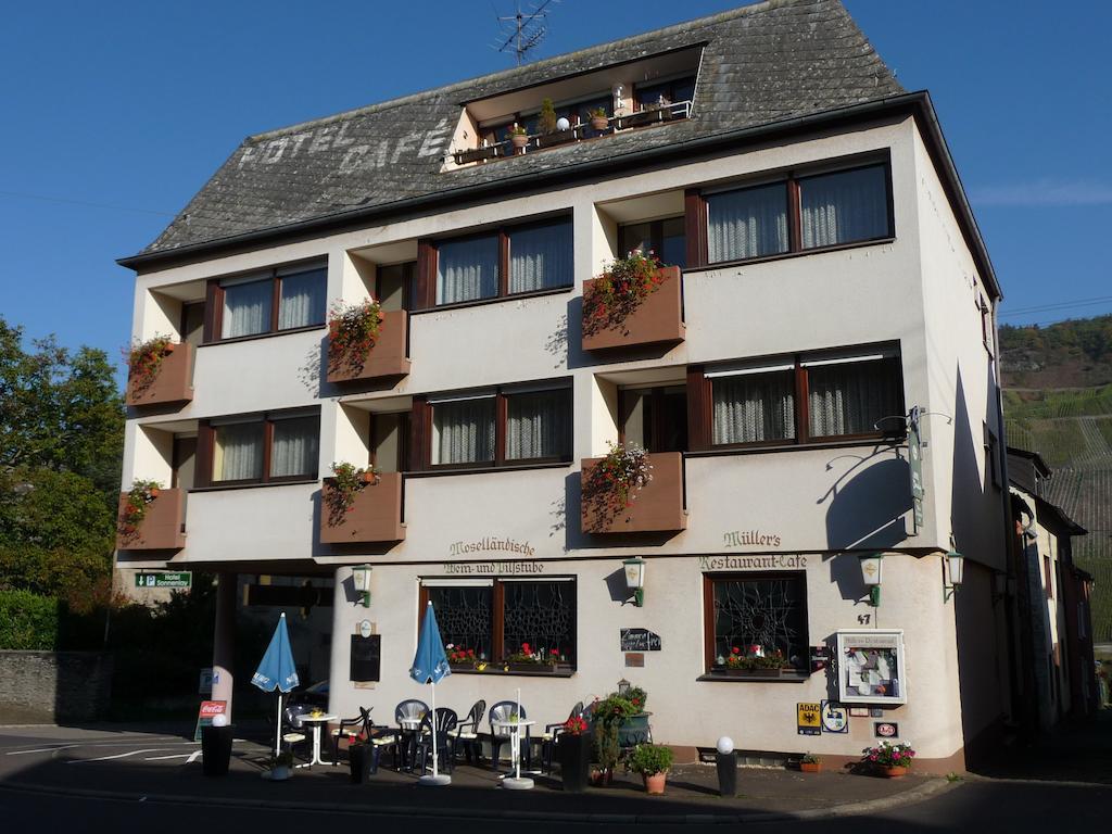Hotel-Garni-Sonnenlay Бернкастел-Кюс Екстериор снимка